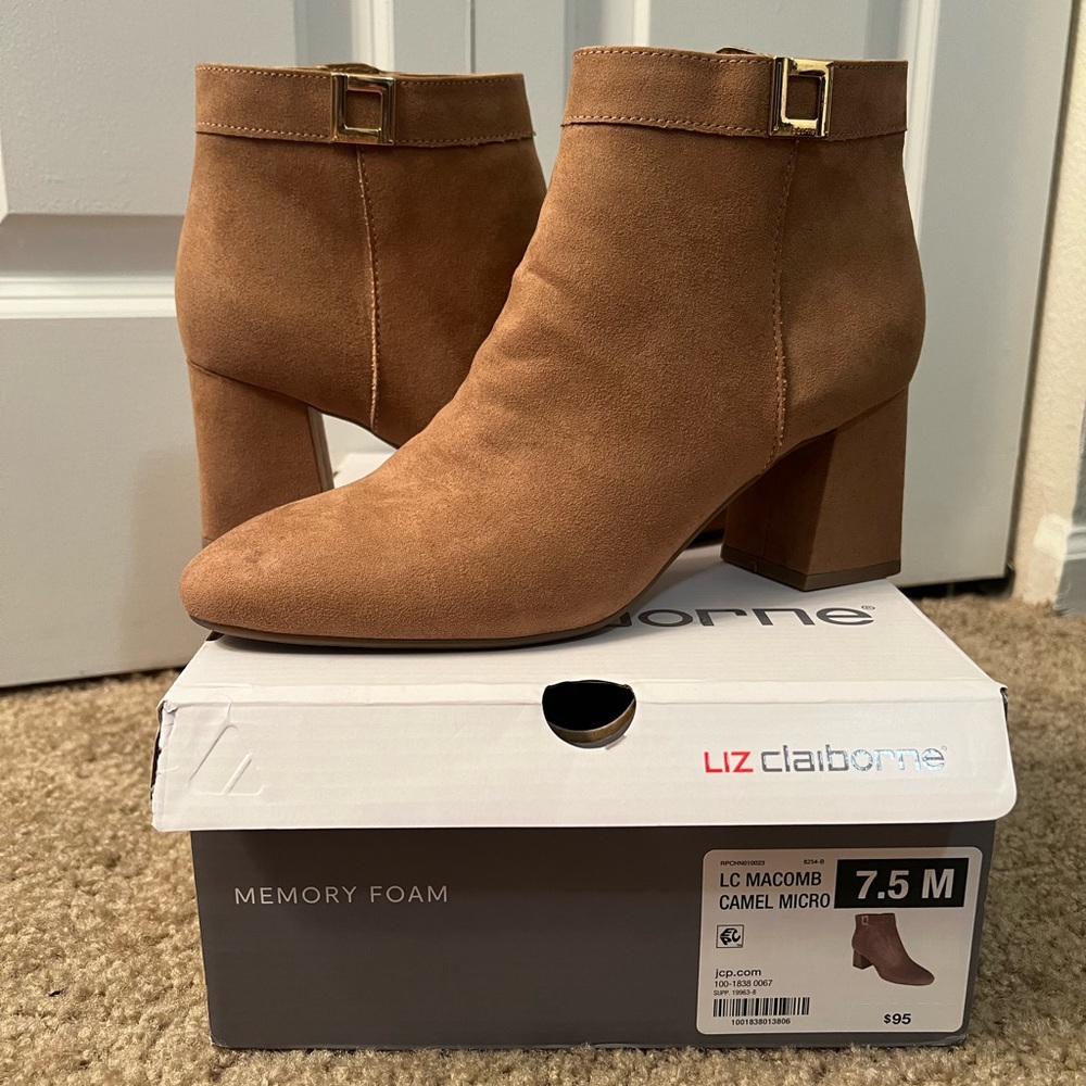 Liz Claiborne Brown Heeled Booties MACOMB